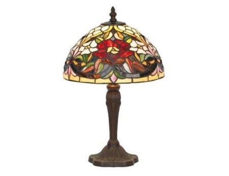 Lampe style Tiffany façon Art Nouveau décor de fleurs avec un pied en métal.